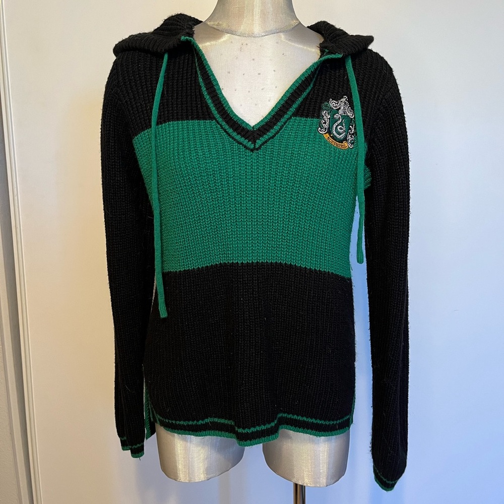 Slytherin knit sweater Hot Topic